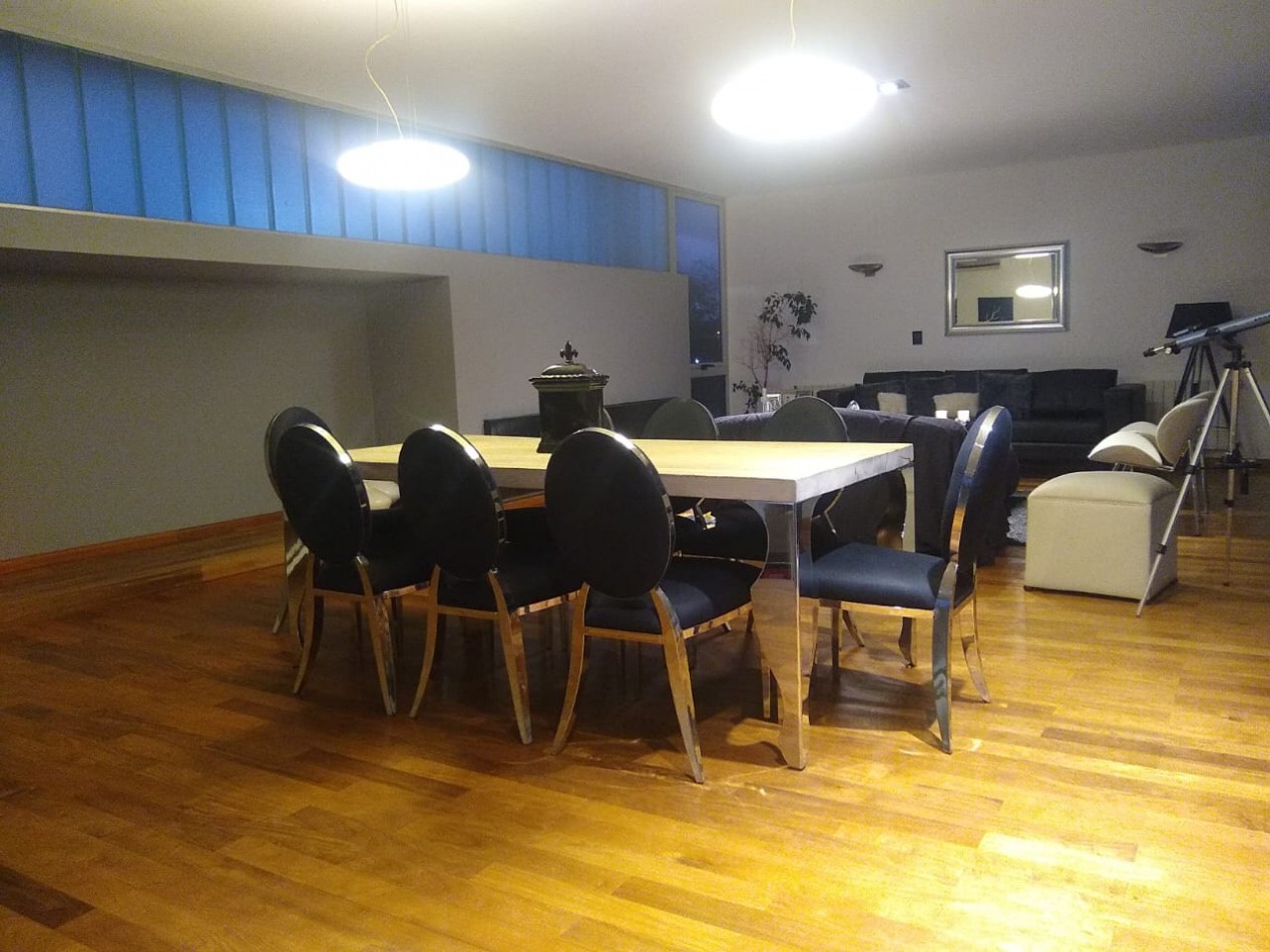 Maravillosa Casa de 5 Dorm en La Morada Villa Allende