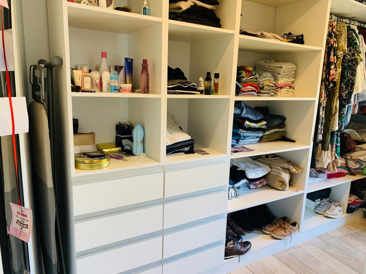 IMPERDIBLE CASA EN TEJAS IV