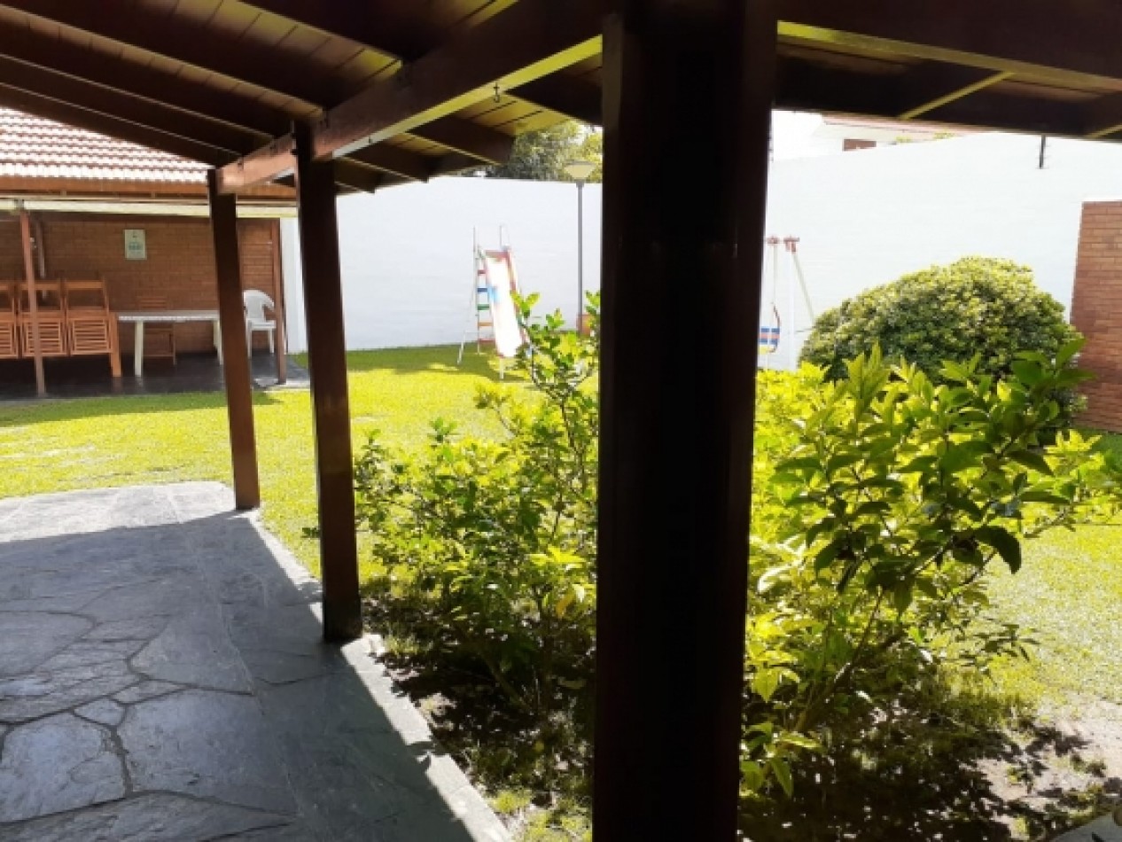 Hermosa casa en el corazon de Granja de Funes
