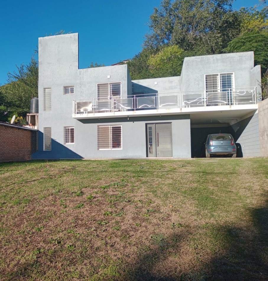 Hermosa Casa en Bialet Masse a 500 metros de la Ruta E55!