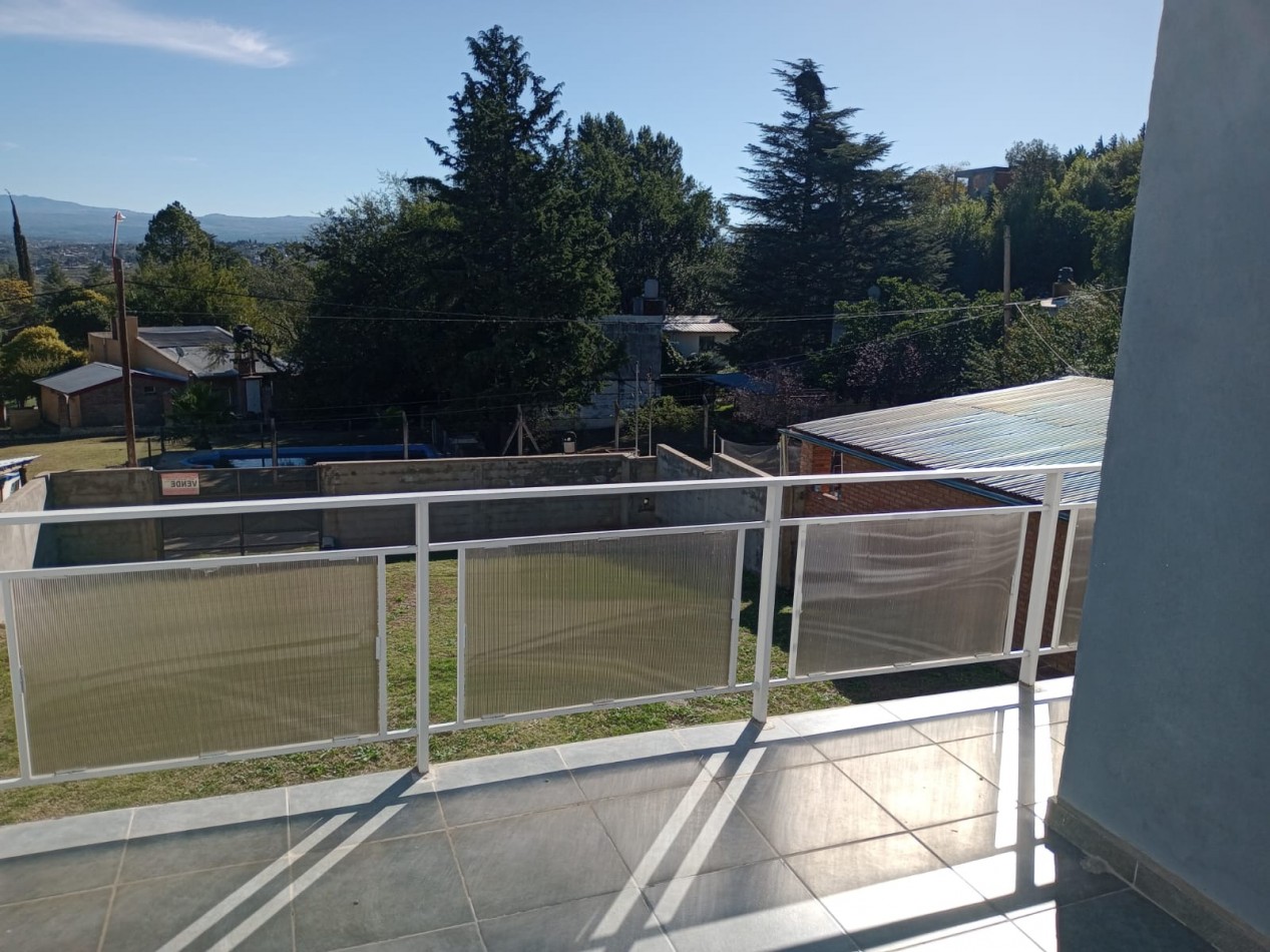 Hermosa Casa en Bialet Masse a 500 metros de la Ruta E55!